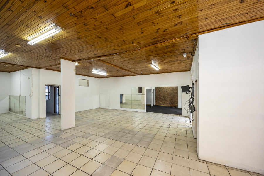 Commercial Property for Sale in Quigney Eastern Cape